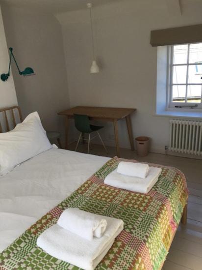 Compasses Inn Tisbury Eksteriør billede